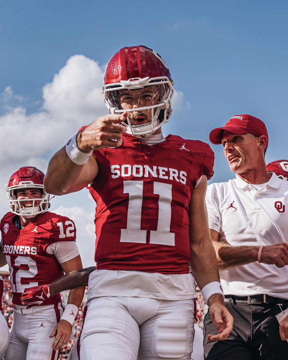 Happy birthday <a href="/_JacksonArnold_/">Jackson Arnold</a>! 

#OUDNA