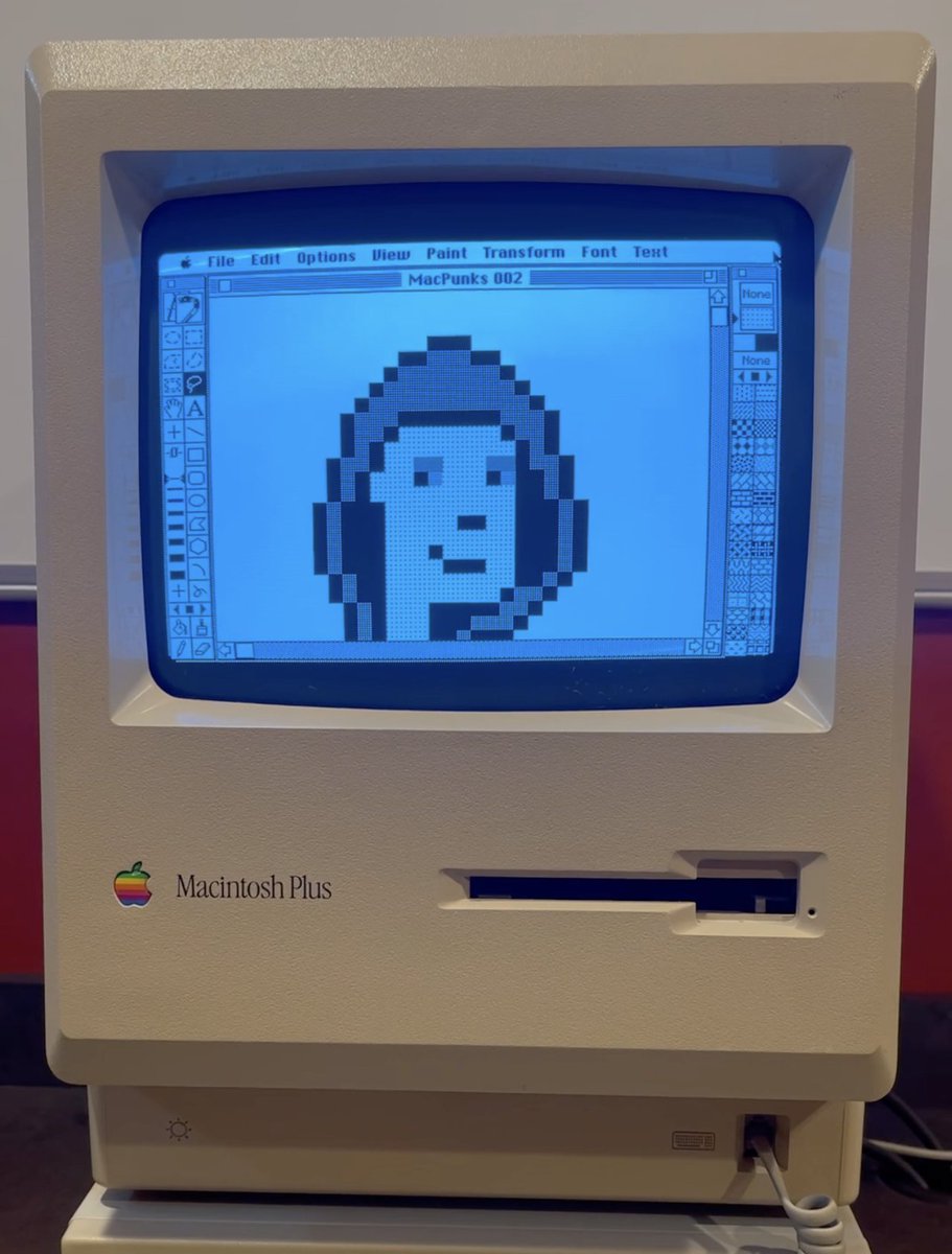 kevincrypt00's tweet image. Just listed 139 @mac_punks for only 0.01ETH. 

If you own a @DeGodsNFT or @y00tsNFT and follow me, hit me up and I&apos;ll hook you up...