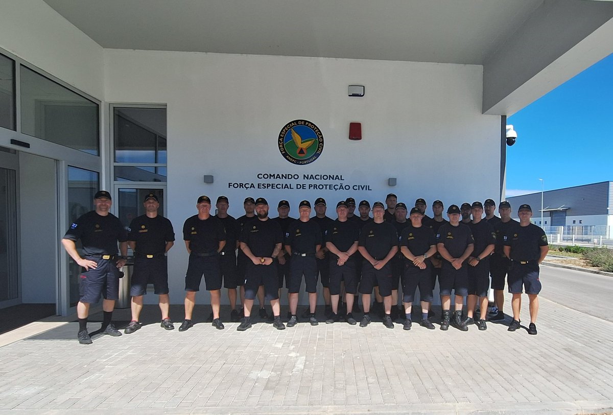 Finland in Portugal tweet media