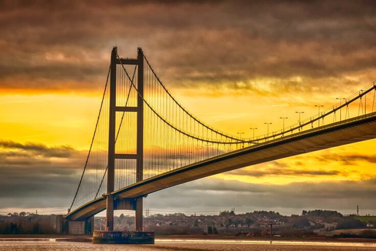 CliveBGS's tweet photo. Off to Hull! On my way to the Extractive Industry Geology (EIG) @EIGConference at the University of Hull @UniOfHull @GeologyHull #EIGHull2034 - it’s been 2 years in the making since #EIGExeter2022 - see you there! https://t.co/Z9VE3q3U9a
