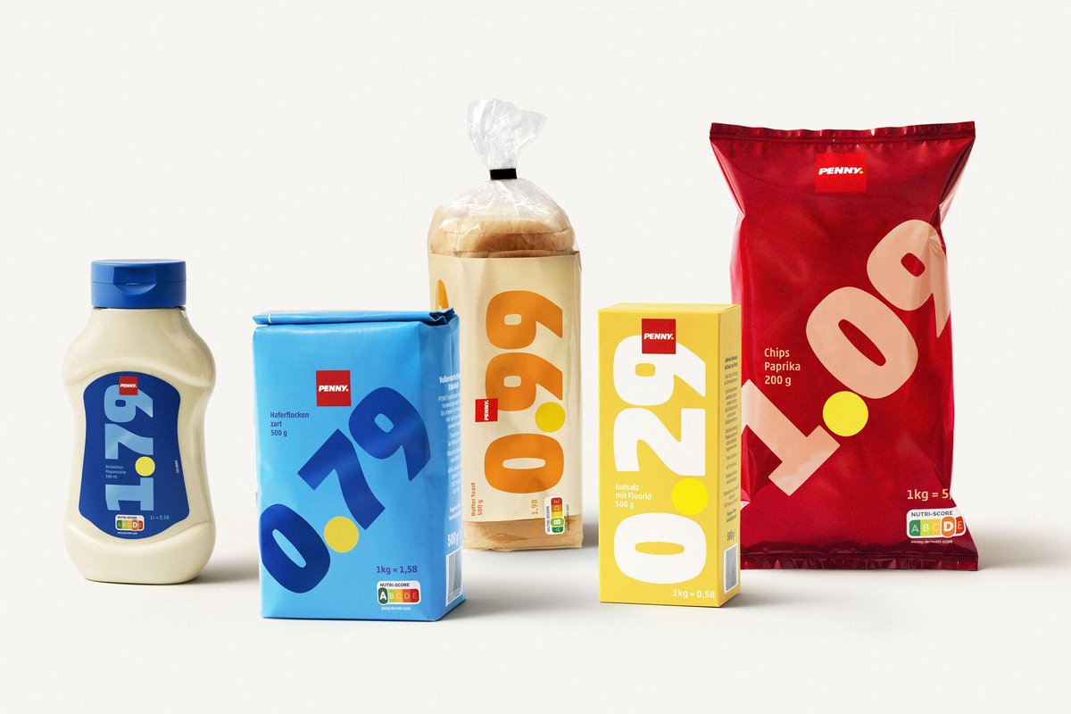 80% des consommateurs font attention aux prix des produits alimentaires. Alors la chaîne de supermarchés Penny en Allemagne a lancé des produits dont les petits prix sont inscrits en énorme dessus. Un moyen aussi d’indiquer aux consommateurs que les prix de ces produits ne