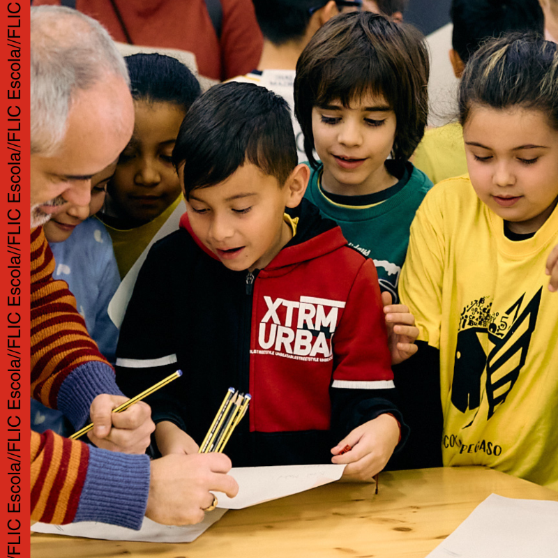 flicfestival's tweet photo. Participeu al FLIC Escola a la Fabra i Coats i gaudiu d’experiències literàries amb els vostres alumnes. Les nostres instal·lacions estan inspirades en la literatura oral i escrita amb l’objectiu d’encendre la passió per la lectura entre els més petits 📚

👉🏻 Places limitades!