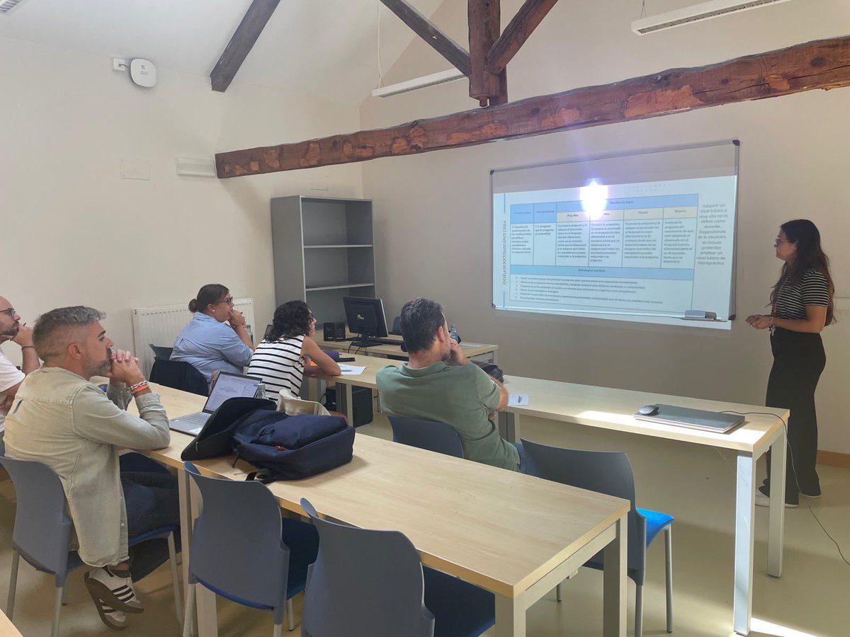 Grupazos inspiradores y activadores de propuestas de DCE en la VII Escuela de doctorado de <a href="/ApiceDce/">APICE DCE</a> @31edce