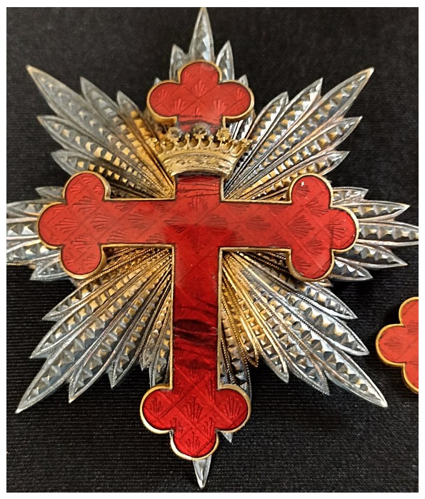 OrderStGeorge's tweet photo. Breast Star of the Order of Saint George In Carinthia. https://t.co/qDdCHD6nxd https://t.co/6sKcCy1dz9
