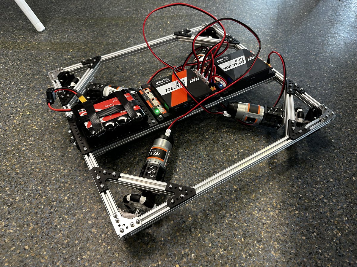 FirstLuxembourg's tweet photo. We want to thank Service Nationale de la Jeunesse's @base1_lu makerspace for taking our team in to build our robot! @F1RSTglobal - @luxmakeit - #GeneHaasFoundation- #OeuvreNationale GDCharlotte https://t.co/UfAoOHE9s6