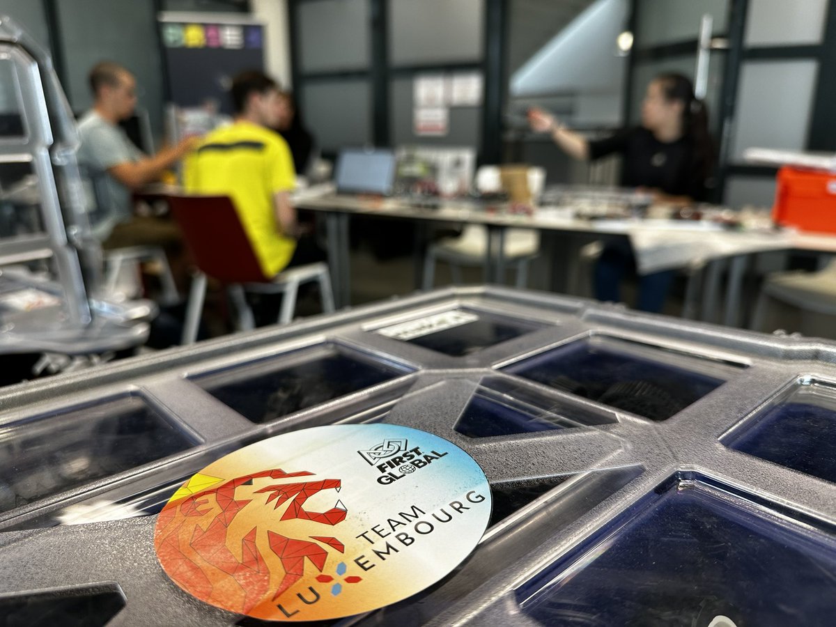 FirstLuxembourg's tweet photo. We want to thank Service Nationale de la Jeunesse's @base1_lu makerspace for taking our team in to build our robot! @F1RSTglobal - @luxmakeit - #GeneHaasFoundation- #OeuvreNationale GDCharlotte https://t.co/UfAoOHE9s6