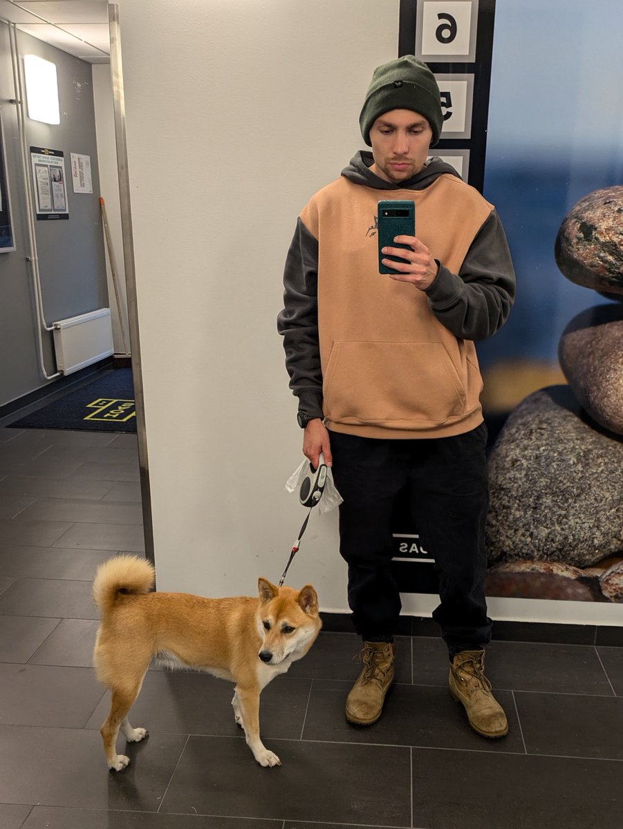 new transmog. this one happened accidentally.. i guess there is some resemblance