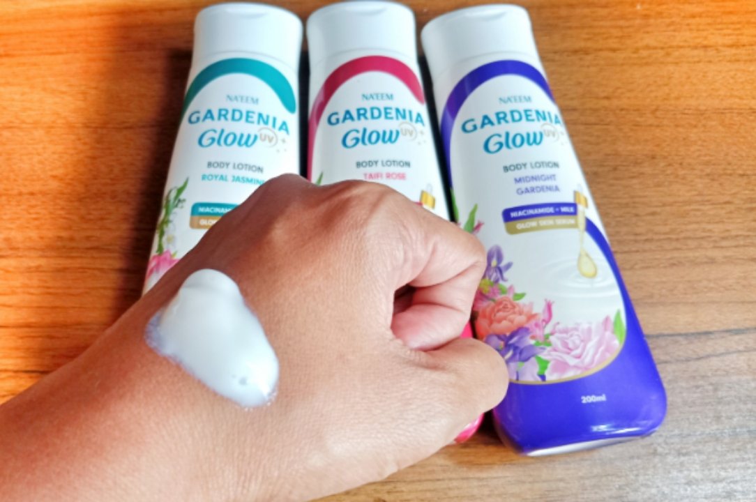 Review Gardenia Glow, serum lotion yang wajib punya. Cek reviewnya di blog
catatanria.com/2024/09/garden…
  
#GardeniaGlow
#SerumLotiom
#GlowingSetiapHari
#ReviewGardeniaGlow
#SimpleBodyCareRoutine