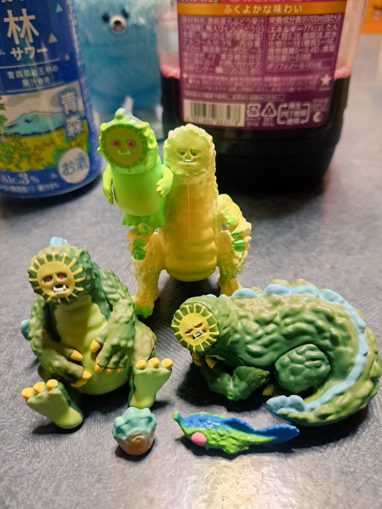ゴーヤ怪獣ファミリーになりました💛