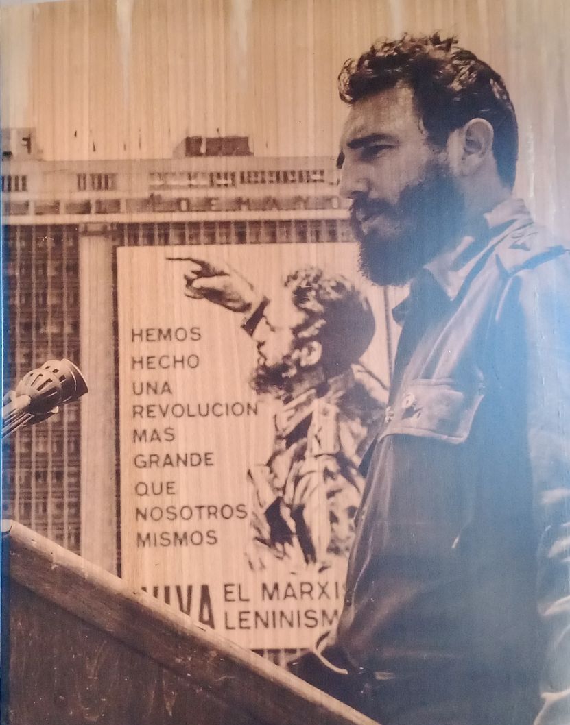 #Fidel:"Nuestro pueblo no ha querido otra cosa que ser libre; que vivir de su trabajo, vivir del fruto de su esfuerzo; nuestro pueblo no ha querido otra cosa que sea suyo lo que es suyo, lo que es de su tierra, lo que es de su sangre, que sea suyo lo que es de su sudor".