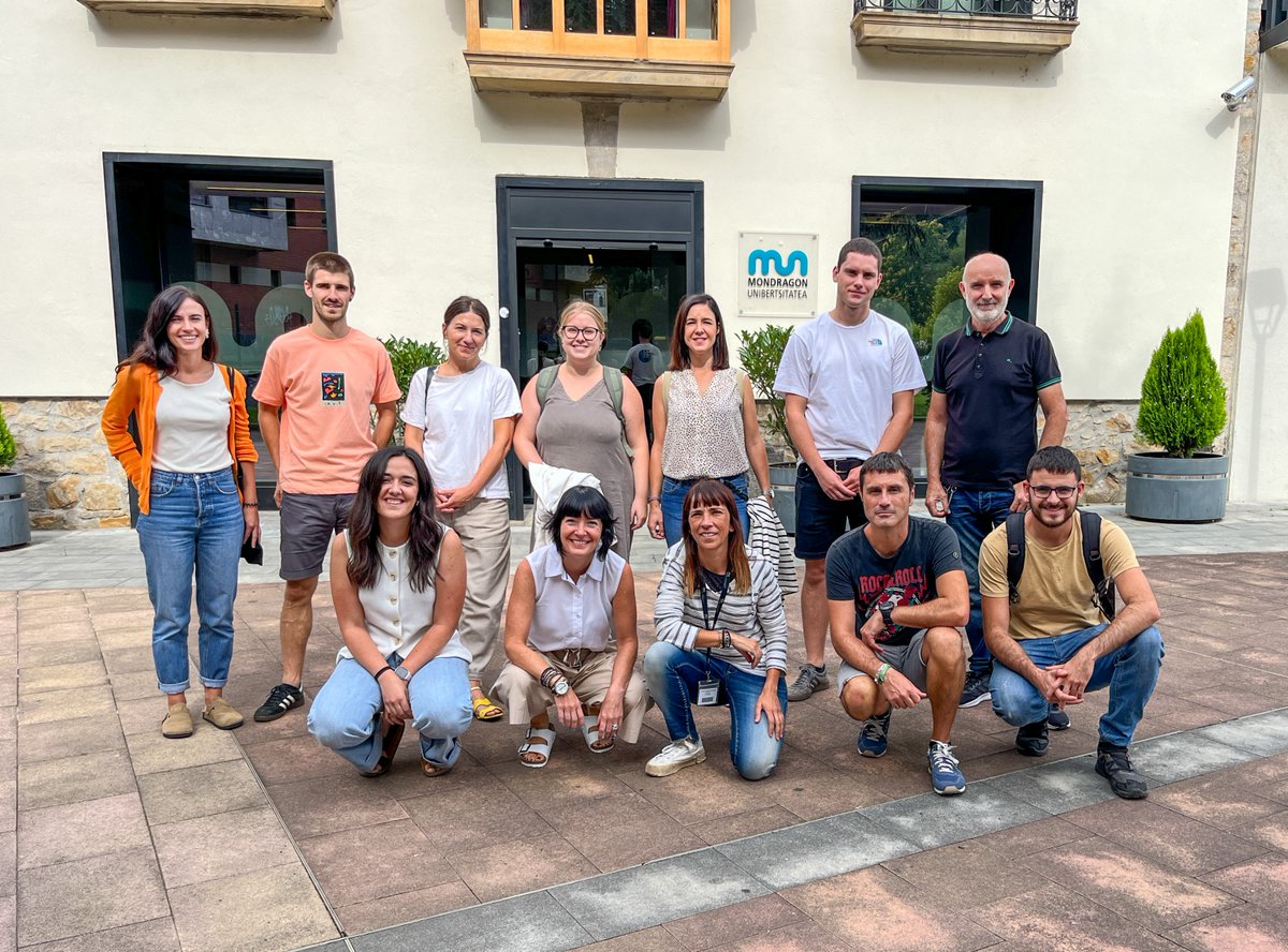 Huhezi's tweet image. 2024-2025 ikasturtea hastearekin batera, lankide berriak ere heldu dira gurera. Ongi etorri denoi! 

#HezkuntzaEraldatzen @MUnibertsitatea #LearningFromReality