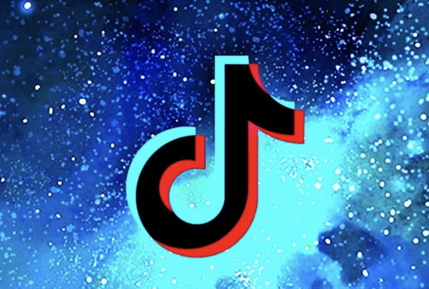 gajenft's tweet photo. How to pass ad moderation?

Since the lion's share of TikTok's audience is made up of teenagers with a fragile psyche, the platform strictly monitors the content that fills it. Both user videos and advertisements are carefully moderated. The following topics are prohibited for promotion on TikTok.

18+ Content. Including goods from sex shops and services of an intimate nature.
Tobacco products. Including cigarettes, cigars, tobacco, pipes, vapes and hookah services.
Police and military equipment: uniforms, handcuffs, badges, batons, helmets.
Gambling and casinos.
Brand imitations, fakes, copies.
Certain types of financial services (cryptocurrency, get rich quick schemes and binary options).
Weapons and their components.
Illegal business (falsification of documents, copyright infringement, selling other people's personal information).
Rare species of animals. Including sale of horns, hooves, tusks.
Alcohol. Including advertising of drinking establishments.
Drugs.
Fast weight loss drugs.
There are topics that are risky to advertise. The social network may request additional data or decide to block them on its own. 

#ADS #X #TWITTER #TIKTOK #GUIDE #TikTok #ForYou #TikTokTrends #TikTokViral #TikTokChallenge #ForYouPage #FYP #TikTokCreators #TikTokCommunity #TikTokDance #TikTokInfluencer