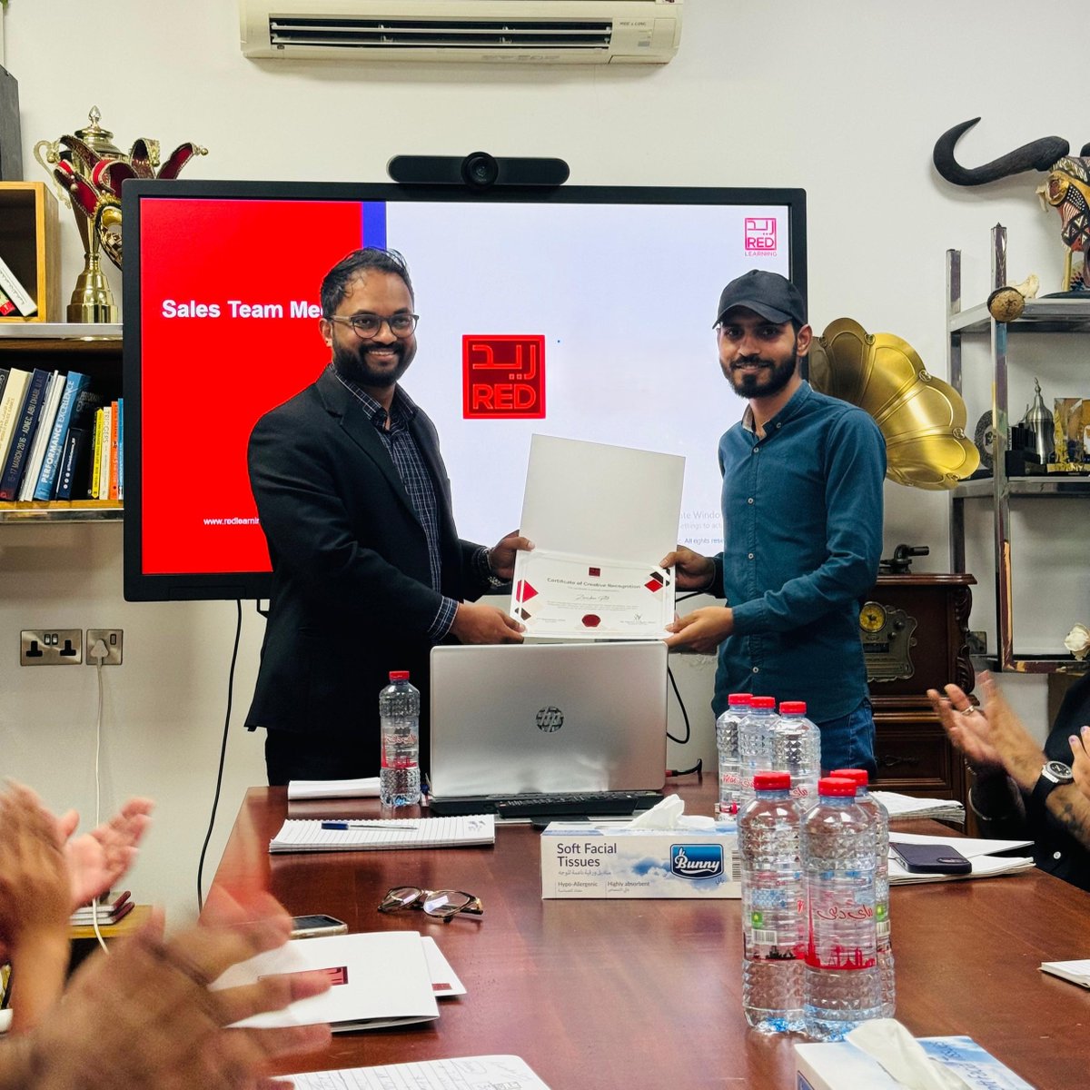 Congratulations to Zeeshan for receiving the Certificate of Creative Recognition! Your outstanding work and imaginative thinking have truly set you apart. Keep those creative ideas flowing! 

#CreativeRecognition #ImaginationAtWork #WellDeserved