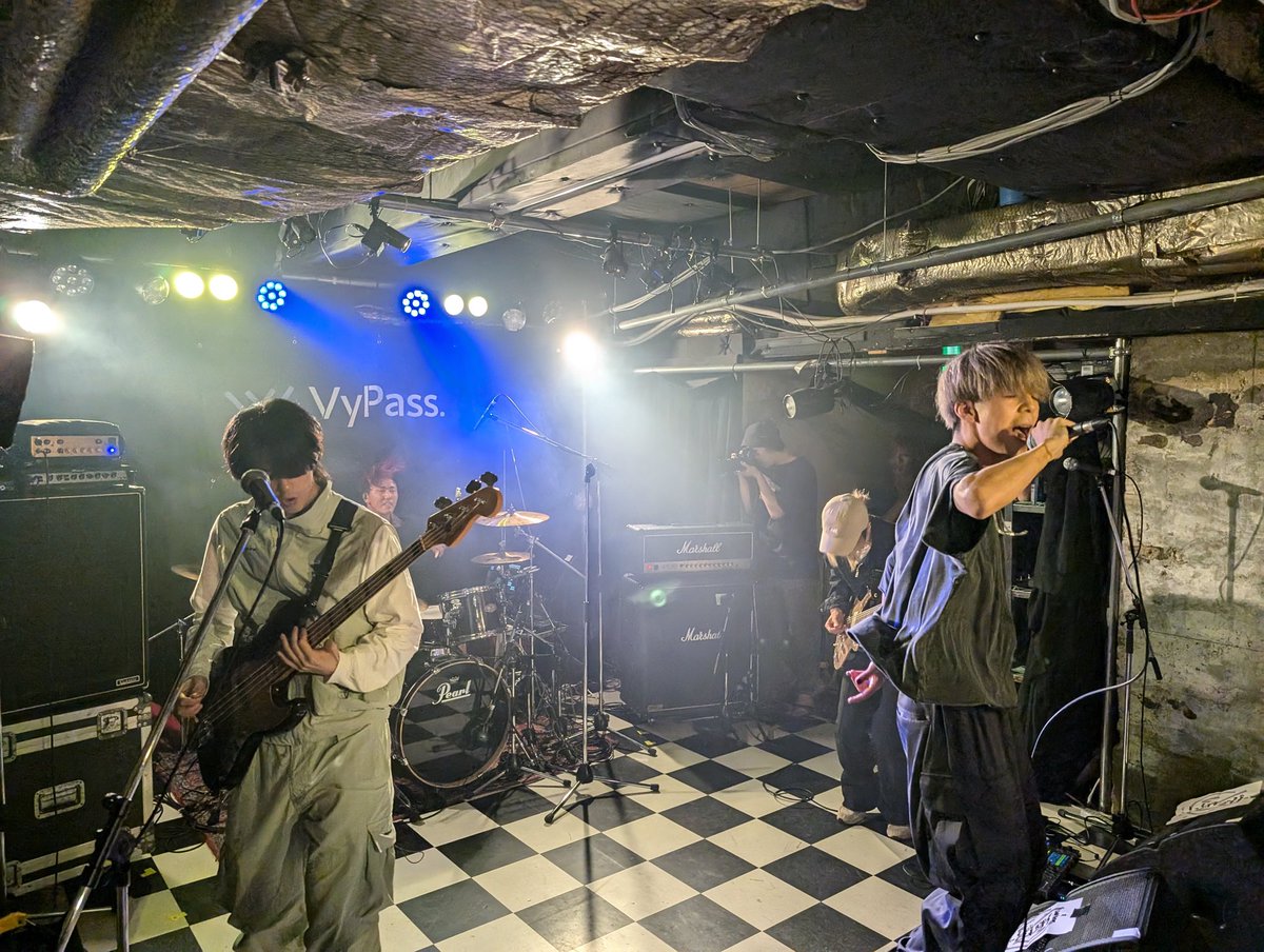 nnaakkaassaann's tweet image. Break the Wall @ VyPass.
活性→VyPass.老体鞭打ったわ😅 #LostBackPoint 攻めたセトリでしたね〜ありがとう