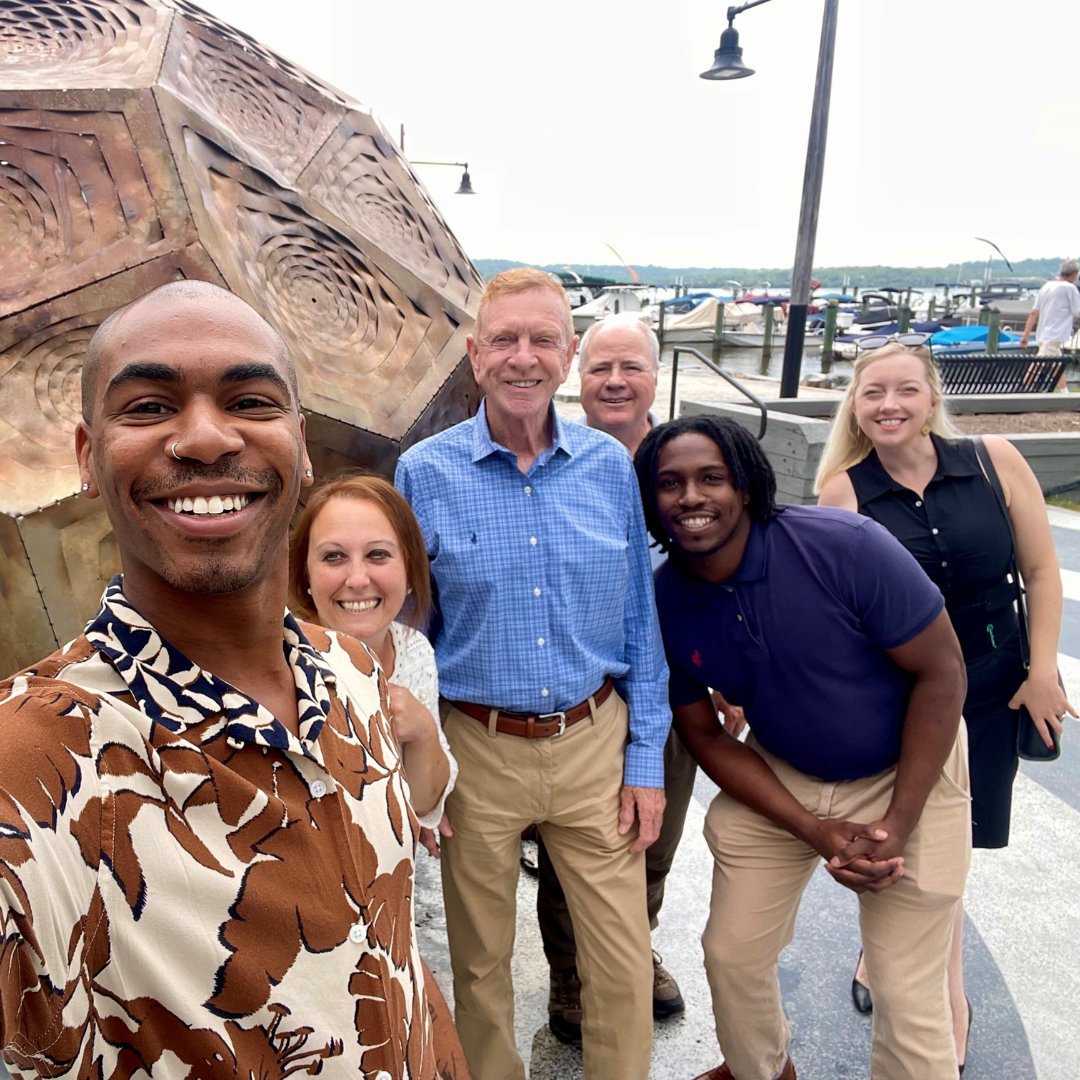 TheChamberALX's tweet image. Summer 2024 was one for the books! The Chamber ALX team had an action-packed summer full of #Chamberevents, #networking fun, and, of course, our favorite - supporting you! Swipe for a few highlights &amp;amp; follow us for more team updates👉

#teamouting #chambermembers #alexandriava
