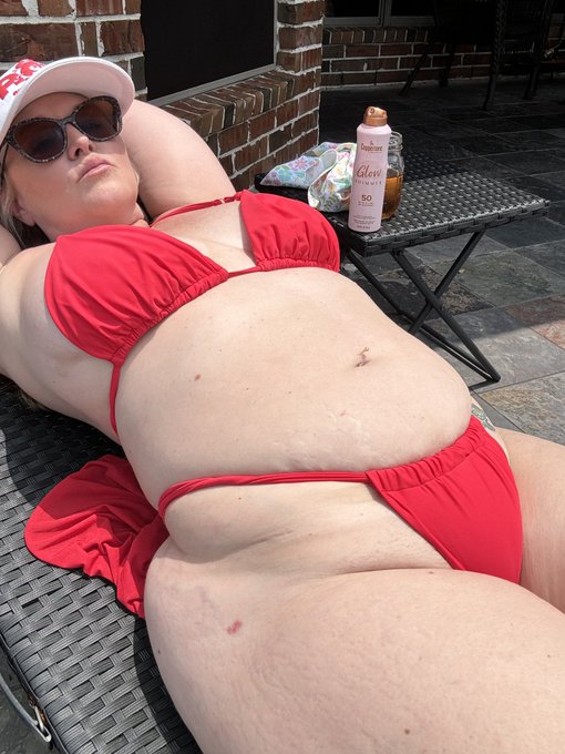 Happy Labor Day!! Enjoy the fruits of your labor. ❤️🙏✨  I&rsquo;ll be on my VIP Fanclub all day. Come say hi<a href="/tag/selflove"class="tags"><span>#selflove</span></a><a href="/tag/bodypositive"class="tags"><span>#bodypositive</span></a><a href="/tag/mirrorimage"class="tags"><span>#mirrorimage</span></a><a href="/tag/fantast"class="tags"><span>#fantast</span></a>