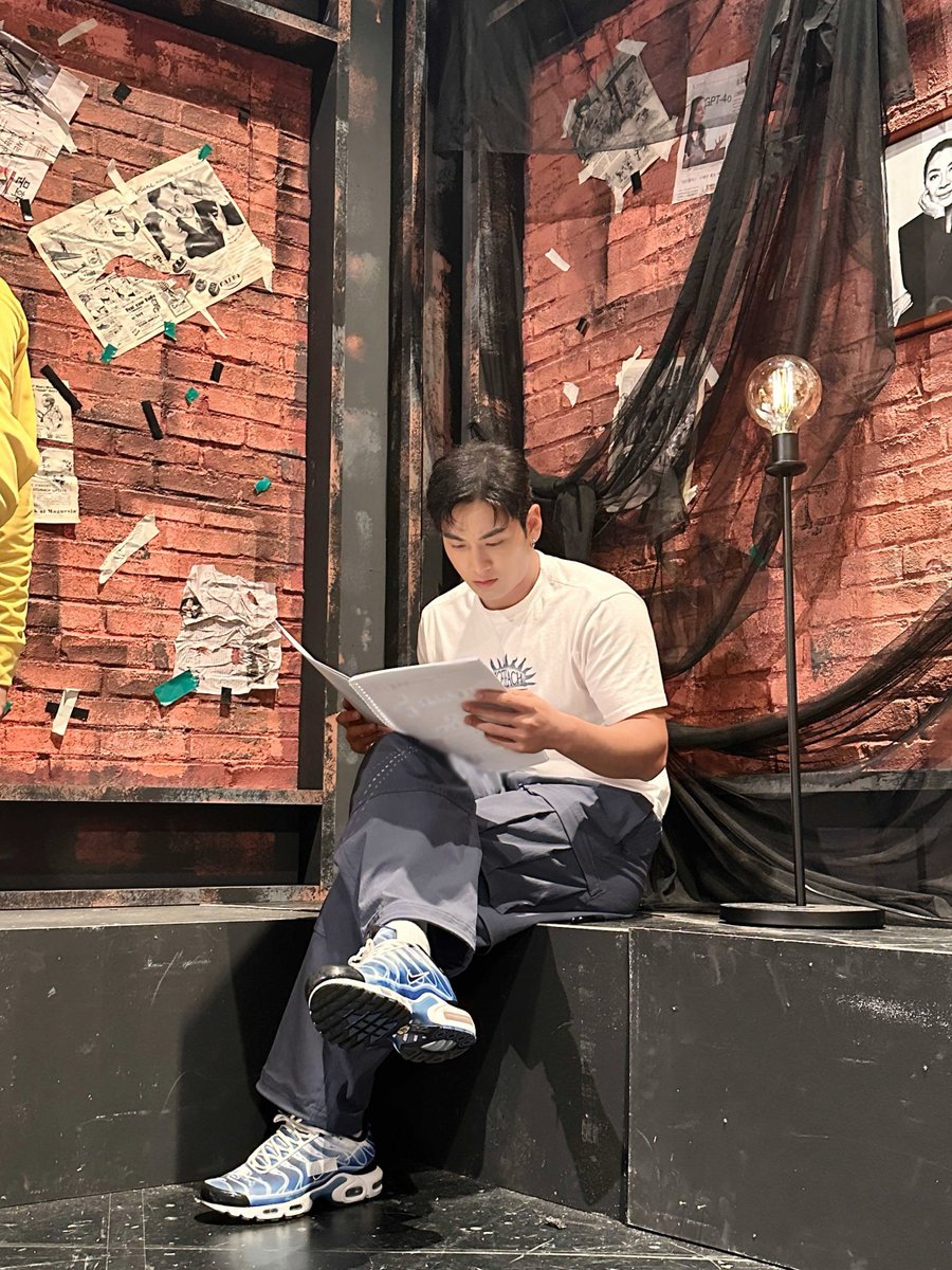 [#B_hind]
2024.09.02
#메소드클럽 

#백호 #강동호 #BAEKHO #KANGDONGHO