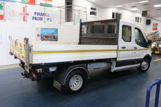 2018 FORD TRANSIT T350 2.0TDCI 130PS L3 3 SEAT DOUBLE CAB TIPPER (EURO 6) (98,446 miles). BUY IT NOW for £14,040 + VAT. (auctioneers.co.uk/auction-sale/v…)