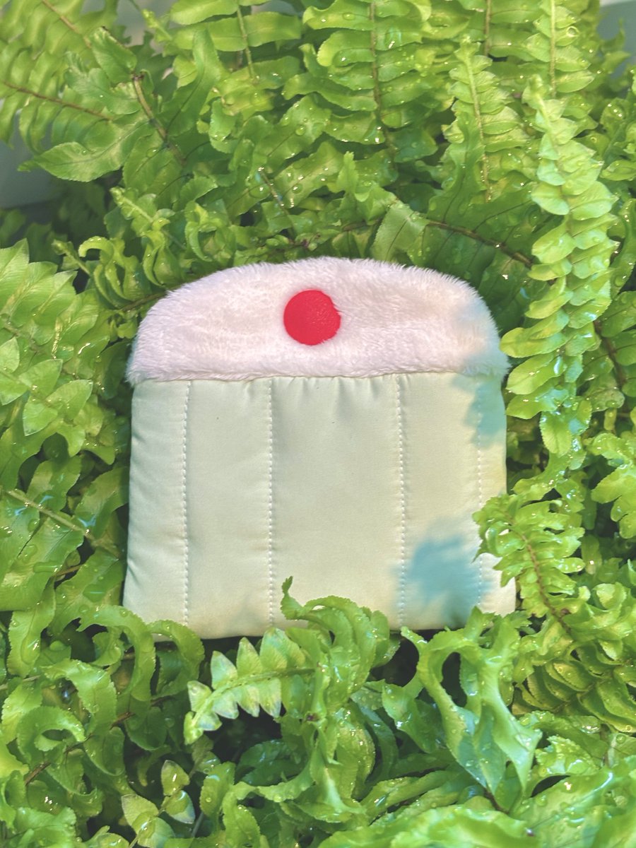 #RT이벤트

✤ 젤己l푸딩 ㅋΓ드ズl갑 ˚ෆ*₊

✎ 딸기맛이랑 메론맛 두가지로 준비했어요>.<
너무 늦어졌죠。。🥺 이번주 중으로 스토어에서 만나보실 수 있어요.ᐟ♡

✎ 알티 추첨 한 분께 원하시는 맛의 젤리푸딩 카드지갑을 드립니다⋰˚✩