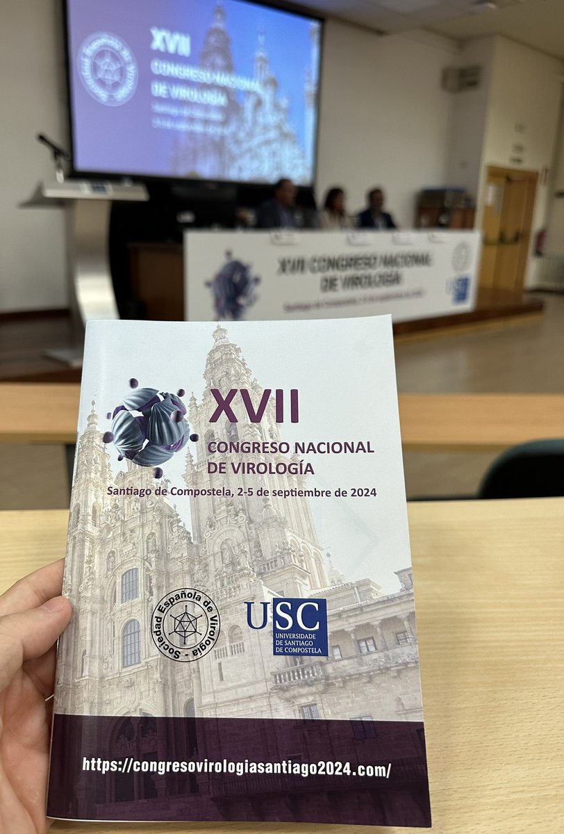 sev_virologia's tweet image. Comenzamos el XVII Congreso Nacional de Virología #XVIICNV en la @UniversidadeUSC, con grandes ponentes y más de 300 participantes!!