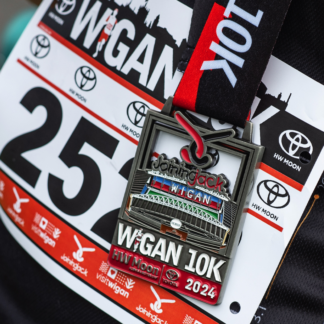 admcustomwear's tweet photo. The 2024 Wigan 10k t-shirt and medal, designed and produced by us for the event yesterday๐๐
Well done to all those who took part!๐
@alljoinjack @Wigan10K
#adm #makeityours #teamjj #Wigan10k #joiningjack #runningtshirts #screenprinting #RunningMedal https://t.co/VU4nUC6rMo