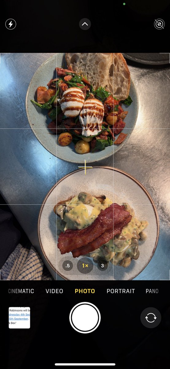 Robinsons Cafe tweet media