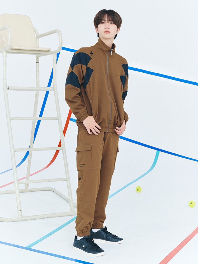 wonjinsworld's tweet photo. 💼💼💼

#원진 #wonjin #크래비티 #cravity https://t.co/p0fA9LtJO1