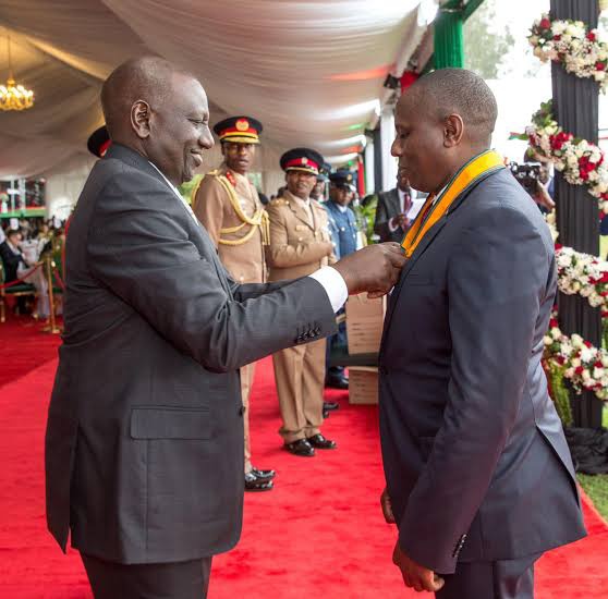 "Patriotism drove peaceful demonstrations, but some selfish individuals undermined it for personal gain, harming the nation." ~ Kikuyu MP Hon Kimani Ichung'wah 
#KiongoziKimani <a href="/KIMANIICHUNGWAH/">Kimani Ichung’wah</a>