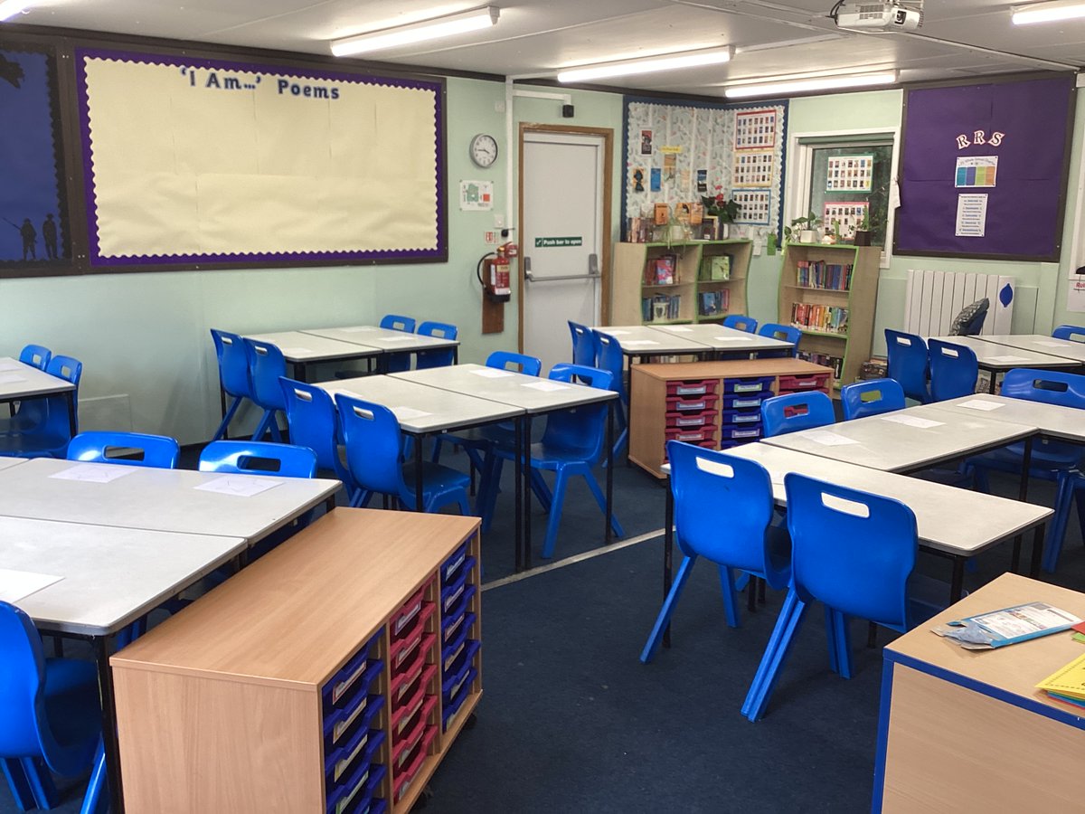 LJS6SH's tweet photo. Welcome back to school 6SH! The classroom is ready for the children and I am really looking forward to seeing them tomorrow morning. Let’s hope they sleep well and are full of enthusiasm for the year ahead! https://t.co/qMFjFhYg7F