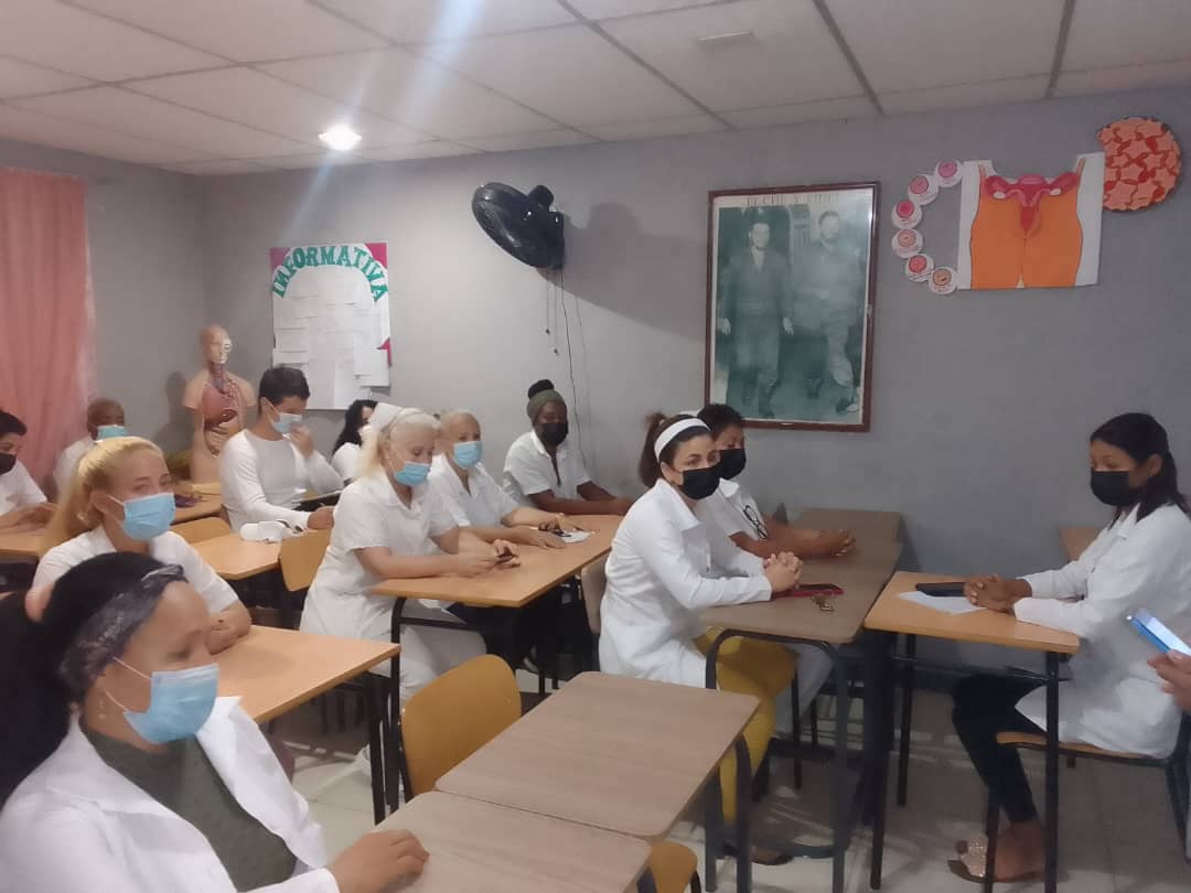 Feliz inicio de semana a todas la brigadas médicas que desde cada CDI realizan entregas de guardias y matutinos en saludo al inicio del curso escolar de nuestroa pioneros. #UnidosXCuba #CubaPorLaVida #RegresoAClases