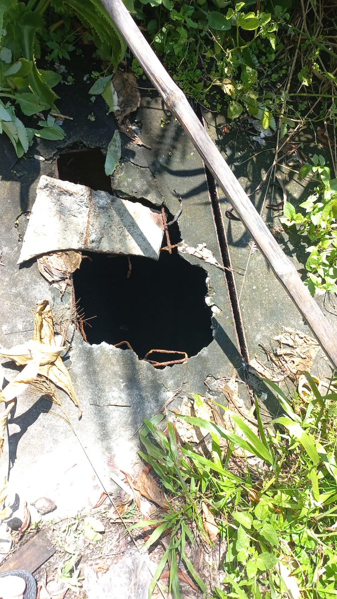 #ServicioALaComunidad habitantes de Ciudad futura fase 2  pje 79  polígono 87 A   frente a casa #13 solicitan ayuda a <a href="/alcaldia_ss/">Alcaldía de San Salvador</a> <a href="/ANDASV/">ANDA</a> <a href="/ObrasPublicasSV/">Ministerio de Obras Públicas</a>  con la reparación de este hoyo que se está formando, comentan que ya se cayó una niña ahí, piden ayuda URGENTE.
