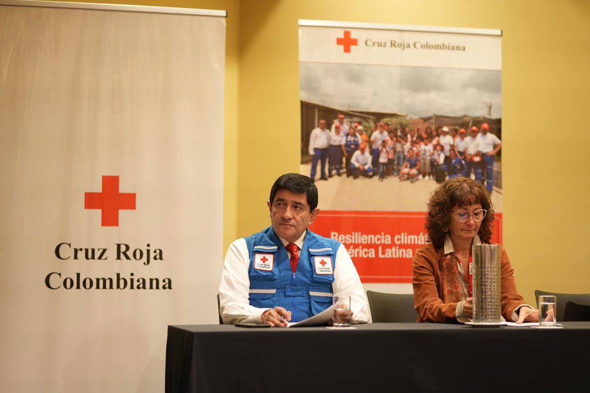 cruzrojacol's tweet photo. Hoy damos inicio al Taller de validación y proceso de vías de acción por el clima a través del proceso de preparación para la respuesta eficaz (PER), junto con la IFRC, el Centro de Referencia en Preparación para Desastres, el Centro del Clima y apoyo de la Cruz Roja Americana 👏🏼 https://t.co/JCI7Mrk8hD