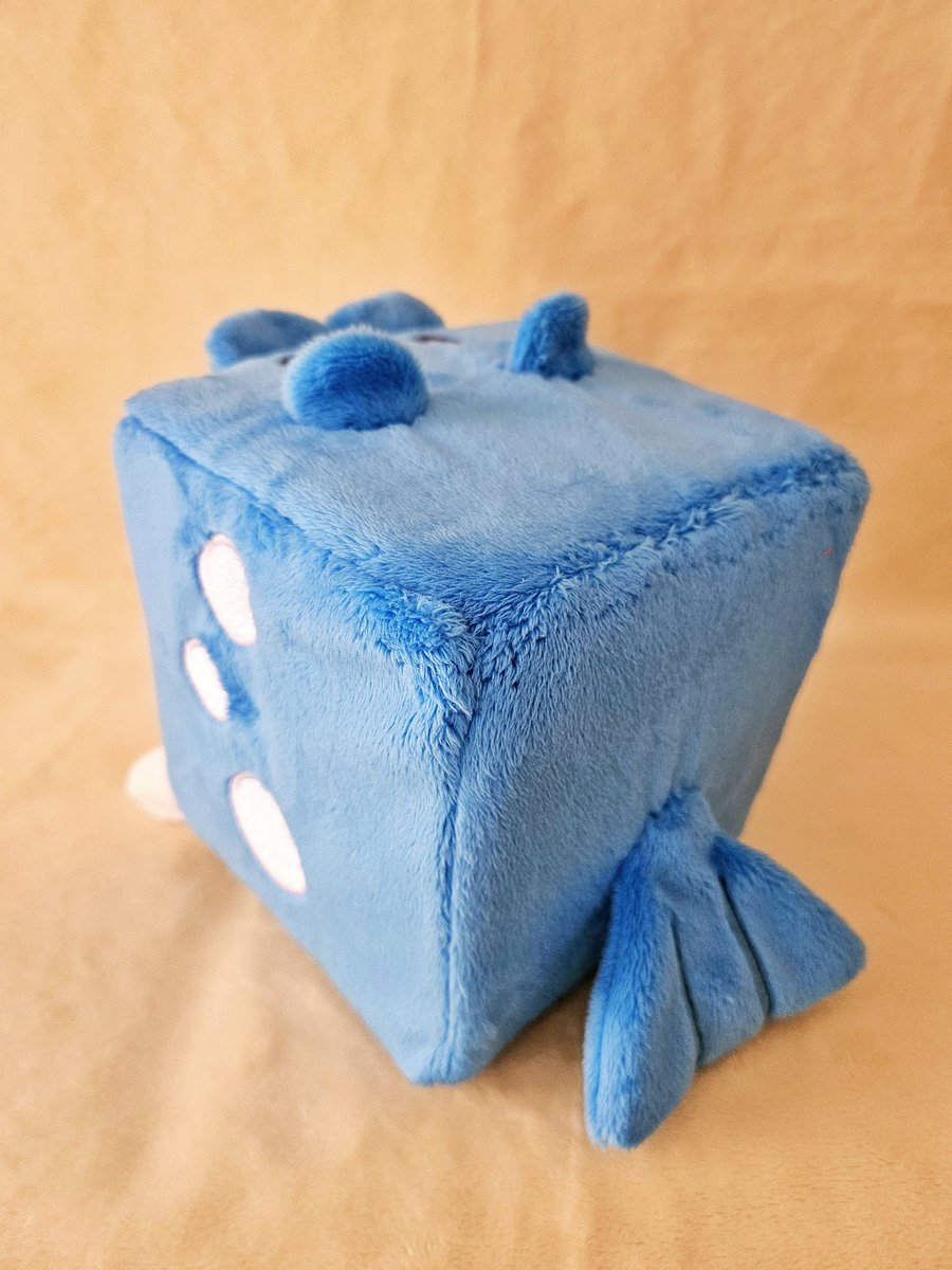 PlushSyndrome ✨️ store open tweet media