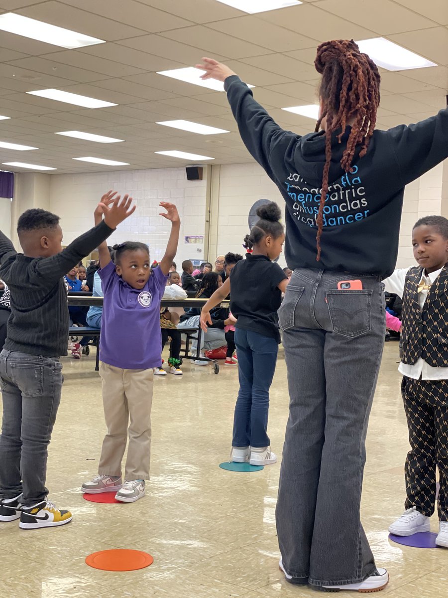 New Ballet Ensemble & School tweet media