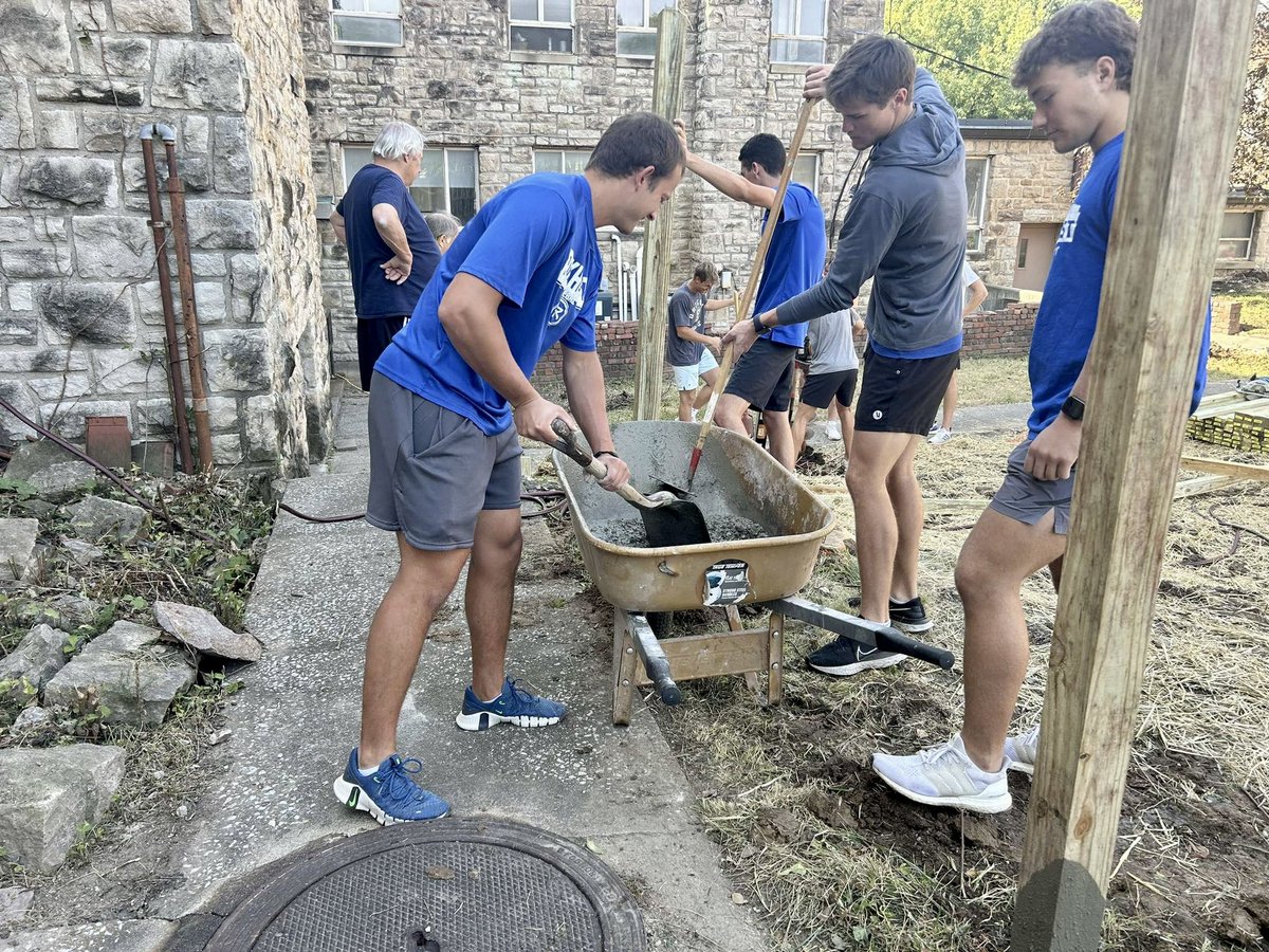 Rockhurst Baseball tweet media