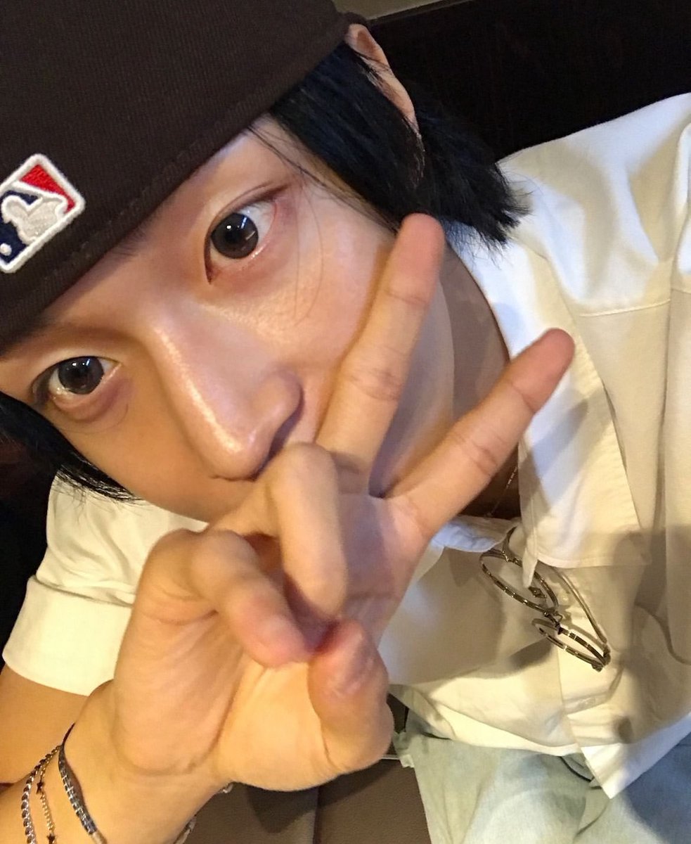 riseaxin's tweet photo. นอย แพ้เกมลงหน้าสด https://t.co/hViuWeLST3