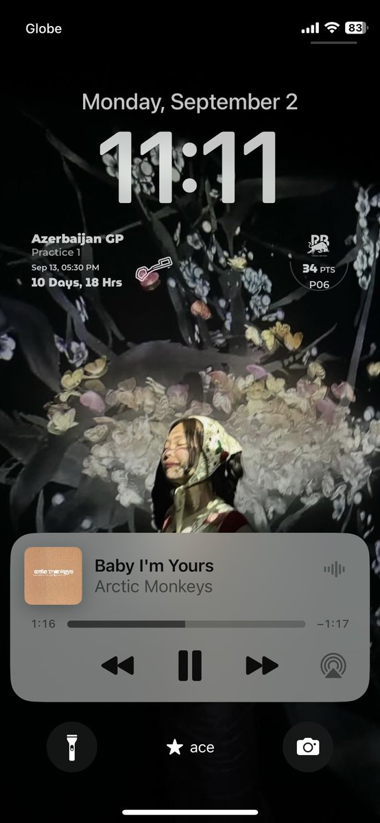 squatelz's tweet image. time check