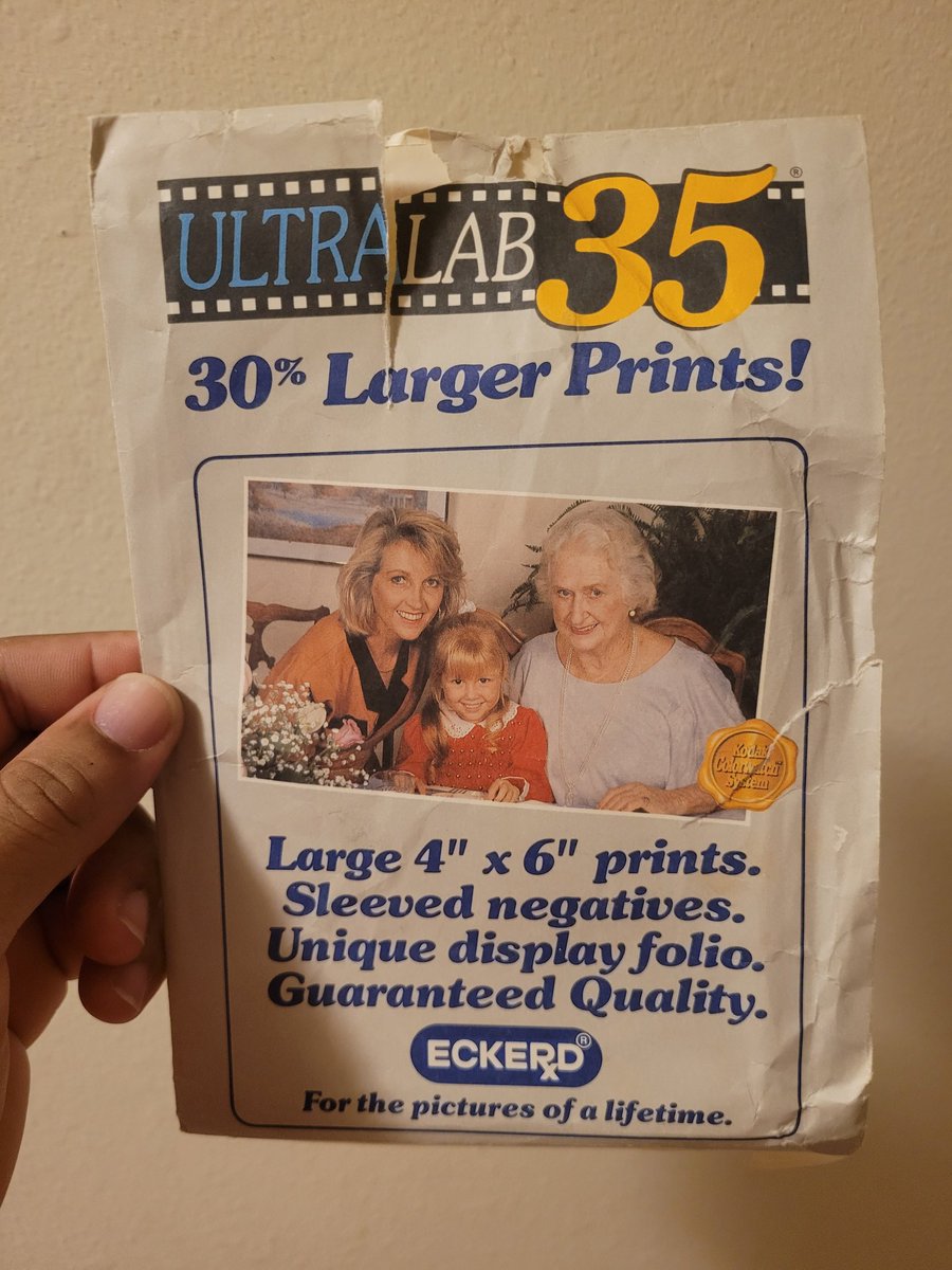 MACKSTITUTION's tweet image. Found some old 35mm film pics at my mom&apos;s house. Who remembers #Eckerd drug store?