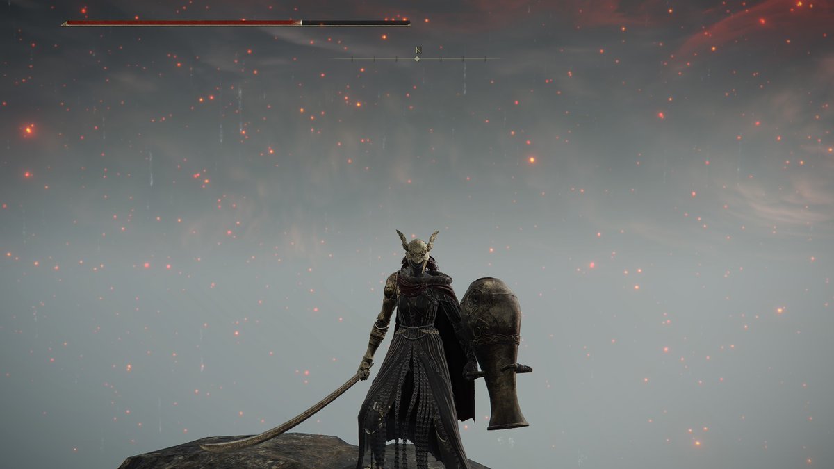 Needlessbob's tweet image. Imagine walking into fight Malenia and she has this thing strapped to your other arm. When the swords women is tired of slashin she gets blastin.