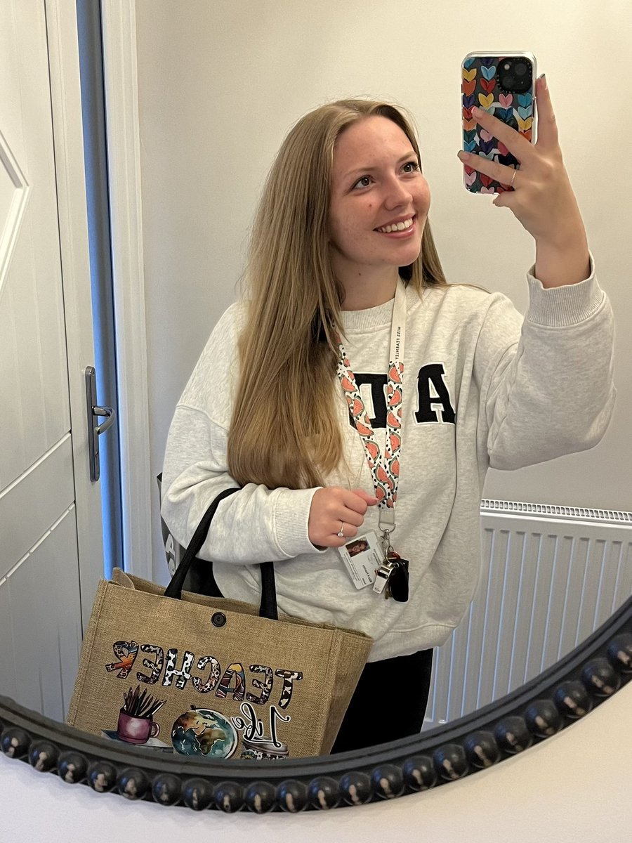 First day back - thankfully a training day to ease us back in!
My last time coming back as Miss Fearnley 😲😅
Let’s see what this year has in store… have a feeling it’ll be one to remember 💍👩🏼‍🏫👰🏼
#lastyearasamiss #BackToSchool