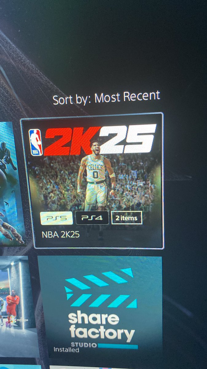 If you still don’t have NBA 2k25 follow me + like this tweet and I’ll give away some free copies ❤️ #NBA2K25 #2K25