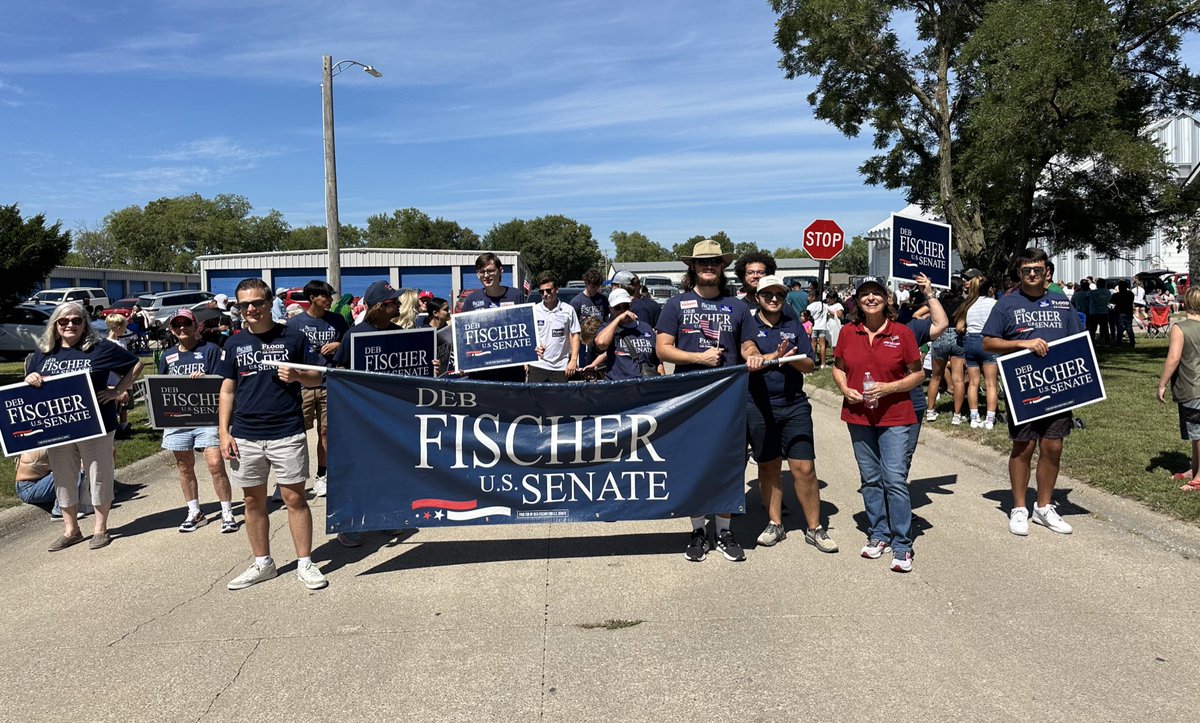 DebforNebraska's tweet photo. Another great #LaborDay parade in Schuyler today! Thank you for the strong show of support for #TeamFischer. 🇺🇸 https://t.co/5O96wST2nA