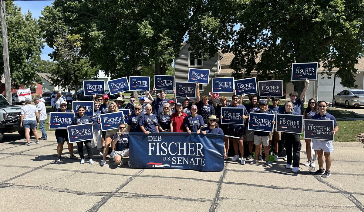 DebforNebraska's tweet photo. Another great #LaborDay parade in Schuyler today! Thank you for the strong show of support for #TeamFischer. 🇺🇸 https://t.co/5O96wST2nA