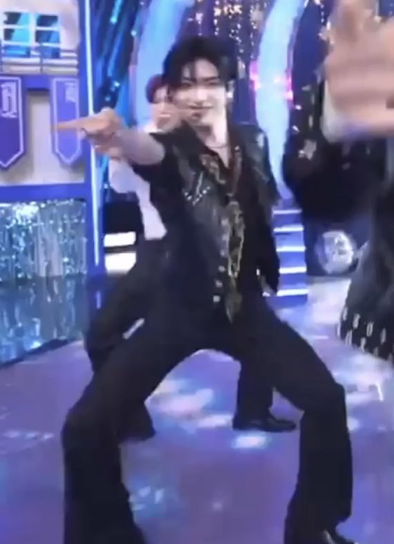 my bitch's pose is NASTTYY