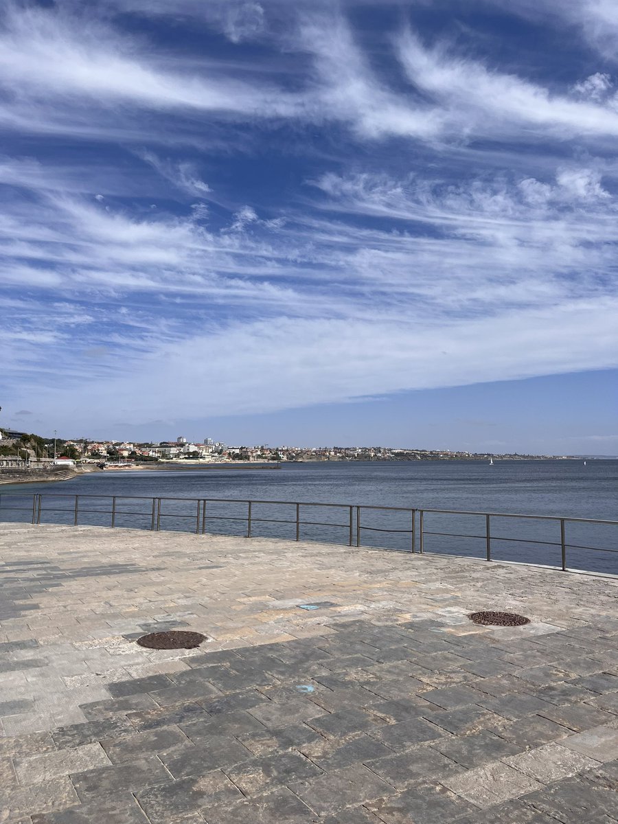 A great day exploring Estoril/Cascais before <a href="/EHPS2024/">EHPS2024</a> kicks off tomorrow 🌞 Really excited for a full week of talks, and my own on Thursday morning!)