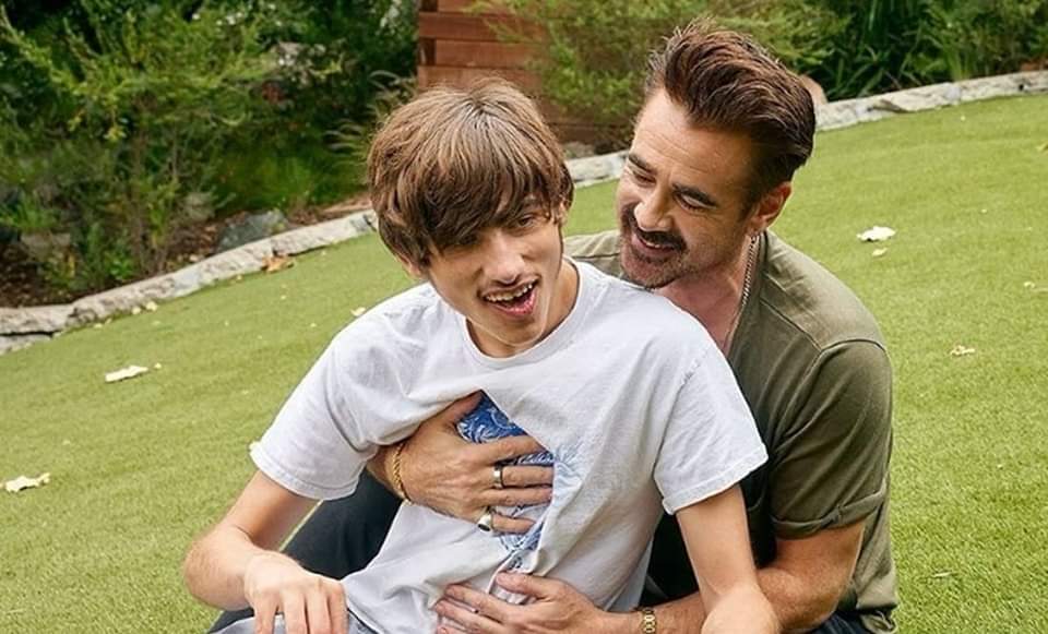 ankorinclan's tweet photo. Dijo una vez Colin Farrell: "He hablado abiertamente sobre mi hijo James y su lucha con el síndrome de Angelman, una condición neurogenética rara que afecta su desarrollo cognitivo y motor. Fue un camino largo y difícil obtener un diagnóstico preciso para él, pero eso solo fue el comienzo.

Aunque James no puede comunicarse de manera convencional, siempre le hablo como si tuviera 20 años y comprendiera todo perfectamente, porque lo respeto profundamente y lo amo con todo mi ser. James ha trabajado incansablemente para superar desafíos como aprender a caminar y a alimentarse por sí mismo. Estos logros, para mí, son mágicos y me llenan de orgullo.

Por eso creé la Fundación Colin Farrell, con la esperanza de que pueda ayudar a otras familias en situaciones similares. Mi mayor deseo es que el mundo trate a James con la amabilidad y el respeto que merece, porque, al final del día, eso es lo que todos queremos para nuestros seres queridos".