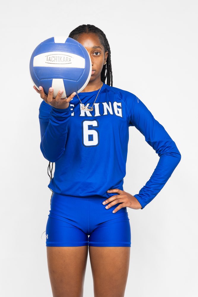 bikevato's tweet photo. Labor Day photoshoot with @CEKingVball was fun with the lady panthers. #athleticedgemedia #mediadayposes #portraits #athletics #volleyball @SheldonISD https://t.co/sCg1FkvxOo