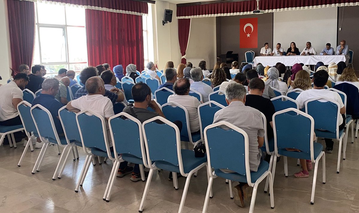 selcukortaokul's tweet photo. Sene başı öğretmenler kurulumuzu yaptık. Yeni eğitim öğretim yılımız hayırlı olsun. https://t.co/ZOtLqwL8rG
