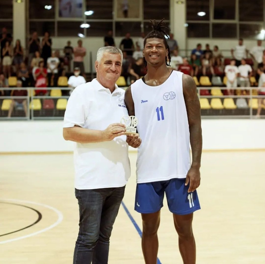 Great job <a href="/JeramyDShaw/">Jeramy Shaw</a> MVP/Leading Scorer of the preseason tournament... Keep working 💯💯💯

#MachineElite #MachineEliteBasketball #MachineEliteBasketballAcademy #MachineLaw #NoExcuses #WorkHard #NeverGiveUp machineelite.com
