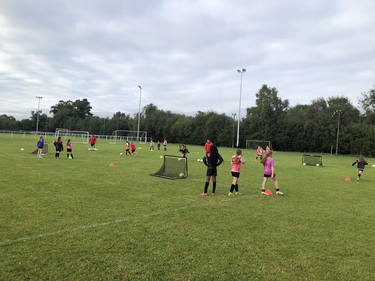 Lee Mooney (@leemooney) on Twitter photo Brilliant Session tonight with our U11 Girls team,
Key Focus;
✅ Warm Up - Ball Mastery + Fun games
✅ 1v1 Defending actions
✅ Match Practice
Top class engagement from the girls tonight, all in preparation for there season next weekend.
<a href="/avenueseery/">Gary Seery</a> <a href="/EdenderryTown/">Edenderry Town FC</a> Brilliant Session tonight with our U11 Girls team,
Key Focus;
✅ Warm Up - Ball Mastery + Fun games
✅ 1v1 Defending actions
✅ Match Practice
Top class engagement from the girls tonight, all in preparation for there season next weekend.
<a href="/avenueseery/">Gary Seery</a> <a href="/EdenderryTown/">Edenderry Town FC</a>